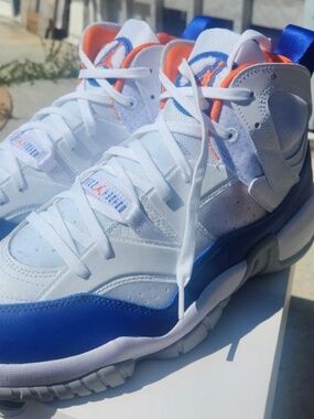 Nike Jordan Jumpman Two Trey